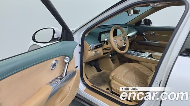 Genesis GV60 Standard, 2022 10