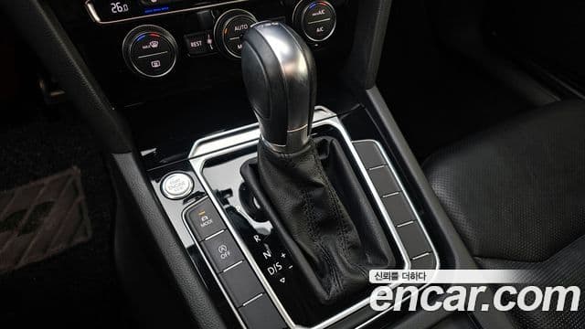 Volkswagen 아테온 Premium, 2018 9