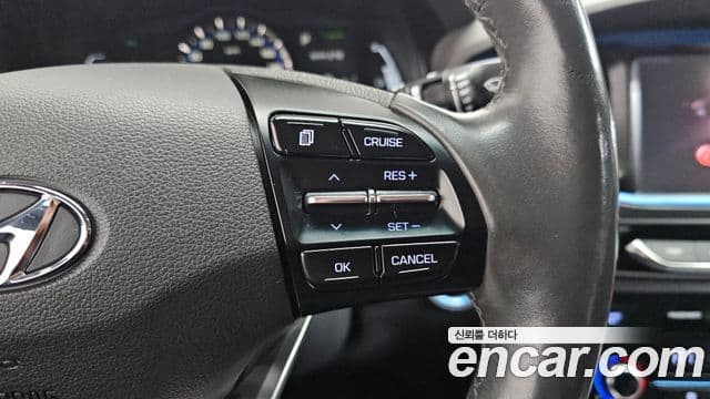 Hyundai Ioniq гибрид, 2017 20