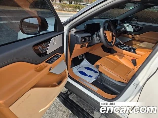 Lincoln Aviator 2세대 3.0 Black Label AWD, 2025 8