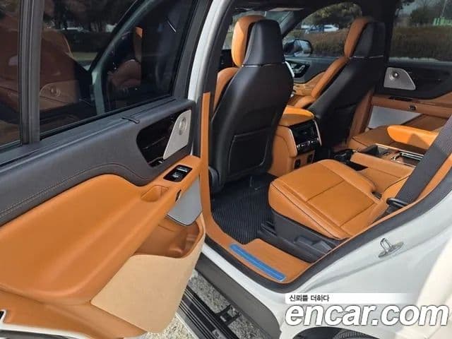 Lincoln Aviator 2세대 3.0 Black Label AWD, 2025 9