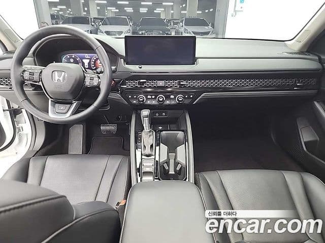 Honda Accord 11세대 2.0 гибрид Туринг (Touring), 2023 7