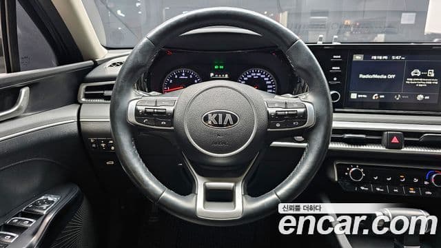 Kia K5 3세대 Standard, 2021 13