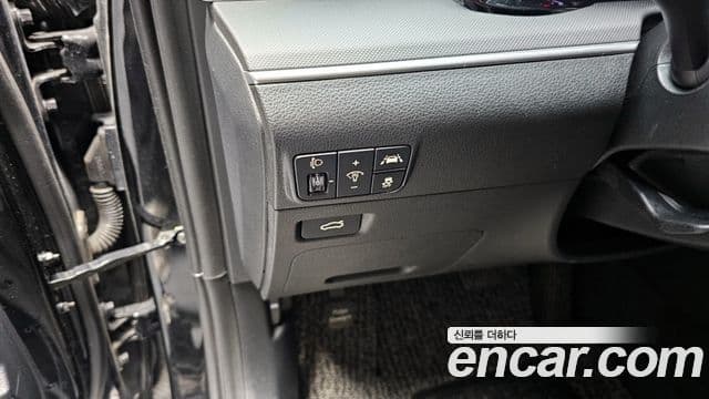 Kia K5 3세대 Standard, 2021 16