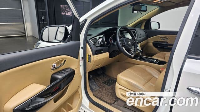 Kia All New Carnival Noblesse, 2017 10