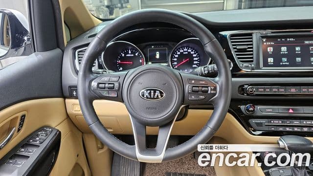 Kia All New Carnival Noblesse, 2017 14