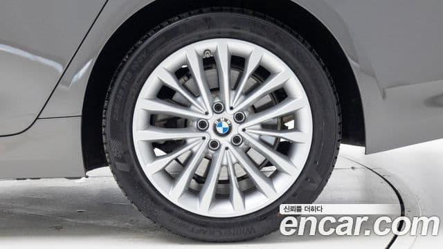 BMW 5시리즈 (G30) Luxury, 2022 все фото