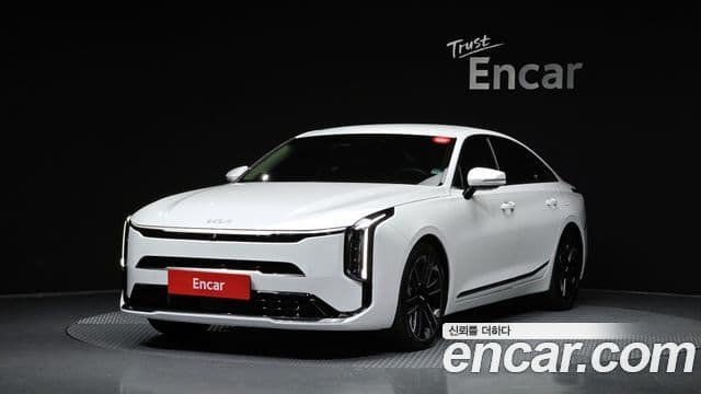 Kia The / новый New K8 гибрид Noblesse, 2025 1