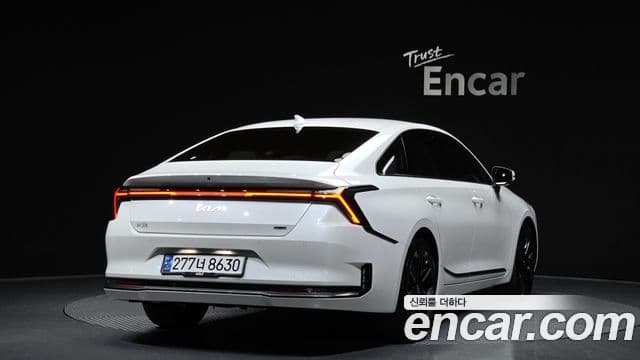 Kia The / новый New K8 гибрид Noblesse, 2025 2