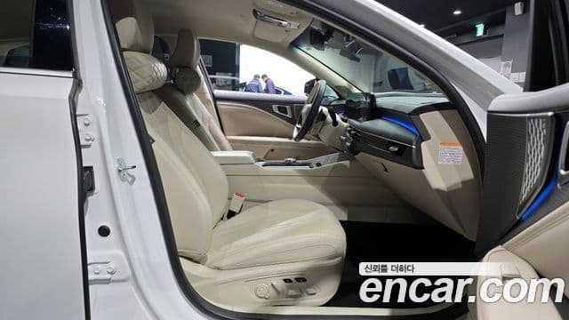 Kia The / новый New K8 гибрид Noblesse, 2025 11