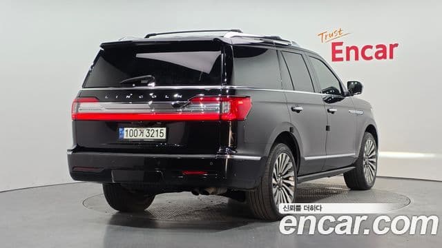 Lincoln Navigator 4세대 3.5L, 2021 2