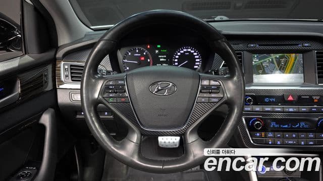 Hyundai LF Sonata Special, 2016 13