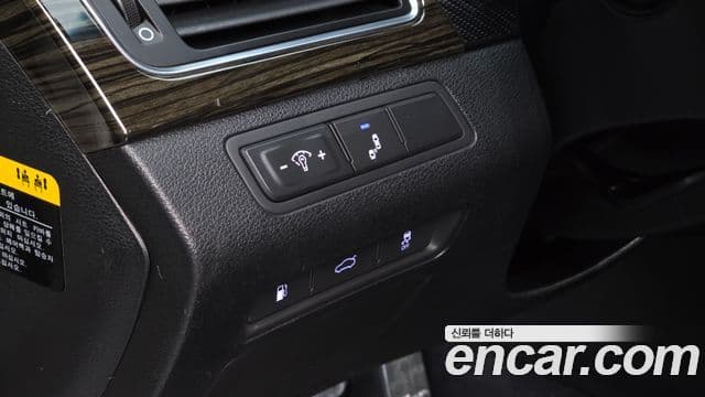 Hyundai LF Sonata Special, 2016 16