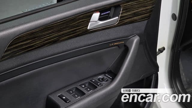 Hyundai LF Sonata Special, 2016 17