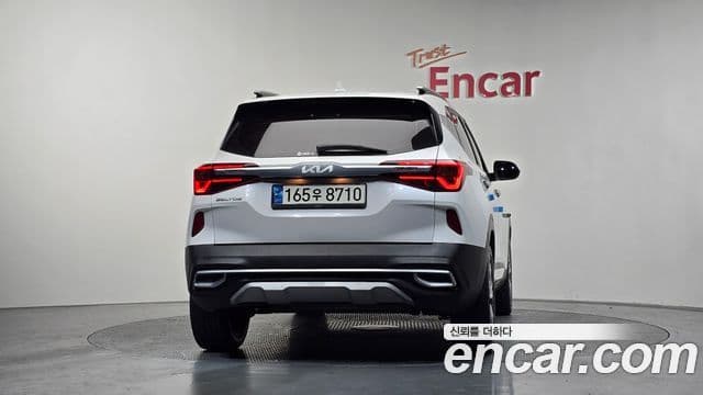 Kia Seltos Signature, 2023 4