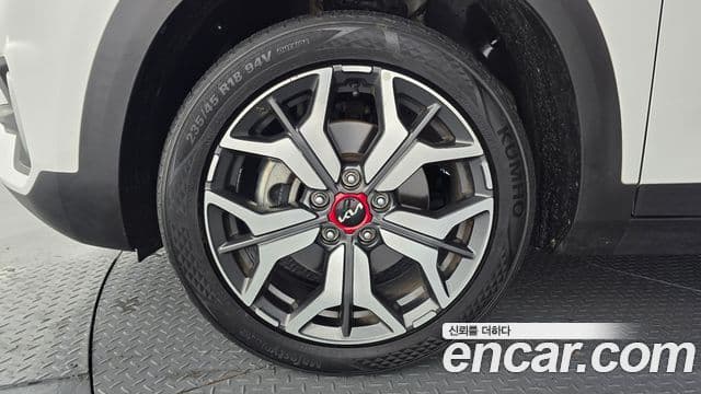 Kia Seltos Signature, 2023 все фото