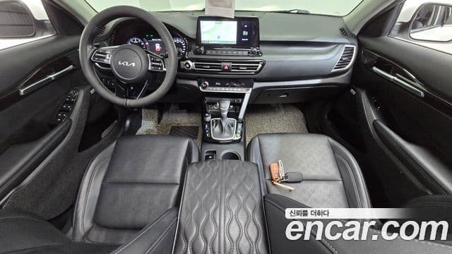 Kia Seltos Signature, 2023 7