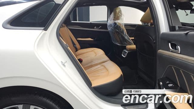 Kia K5 3세대 Signature, 2022 13