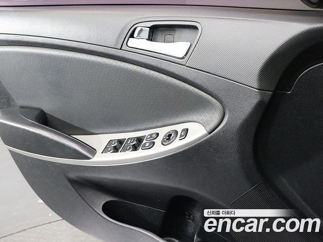 Hyundai Accent(новый кузов / новое поколение) Premium, 2016 18