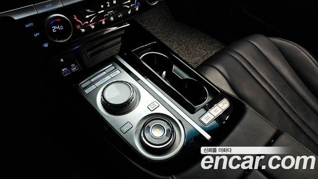 Genesis G80 (RG3) бензин 2.5 турбо AWD, 2023 9