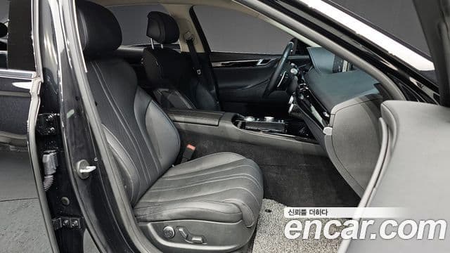 Genesis G80 (RG3) бензин 2.5 турбо AWD, 2023 10