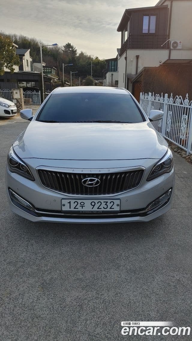 Hyundai Aslan Premium, 2015 1