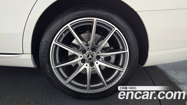 Mercedes-Benz E-класс W213 Exclusive, 2022 все фото