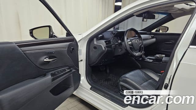 Lexus ES300h 7세대 Luxury, 2019 10