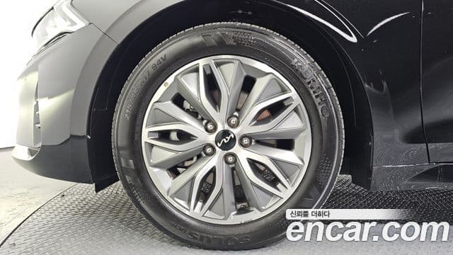 Kia K5 гибрид 3세대 Noblesse, 2023 все фото