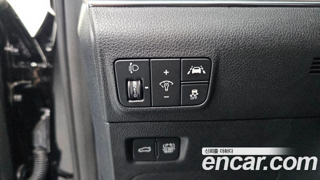 Kia K5 гибрид 3세대 Noblesse, 2023 14