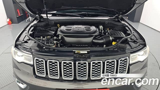 Jeep Grand Cherokee WK2, 2020 6