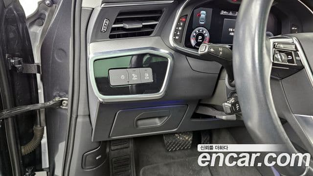 Audi A6 (C8), 2019 16