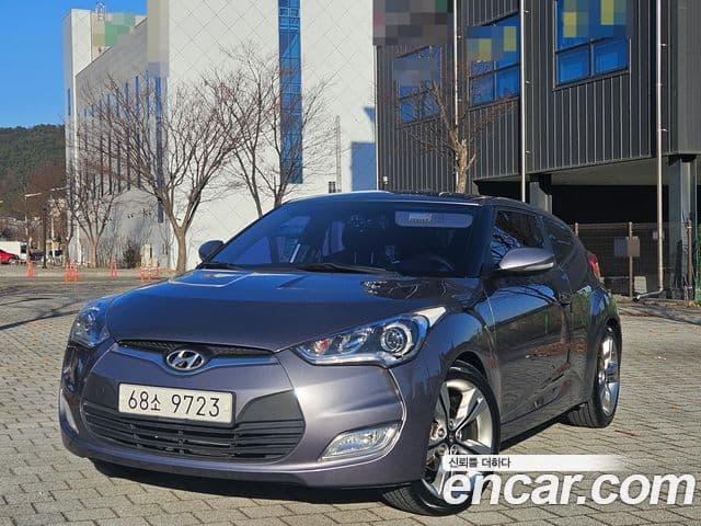 Hyundai Veloster Unique, 2013 1