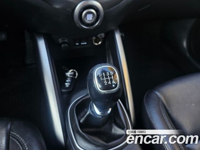 Hyundai Veloster Unique, 2013 18