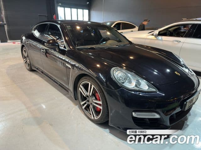 Porsche Panamera 970, 2011 1