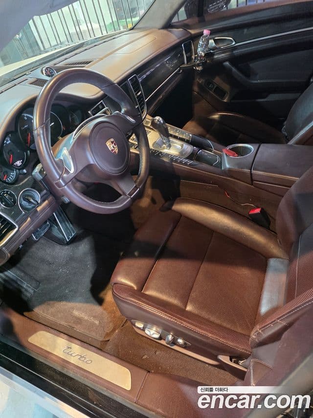 Porsche Panamera 970, 2011 9