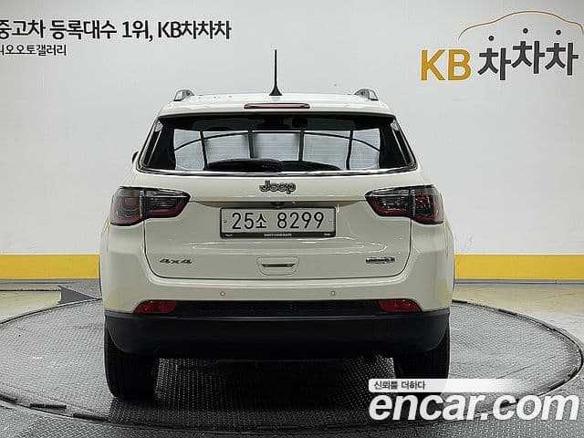 Jeep Compass 2세대 2.4 Longitude AWD, 2018 4