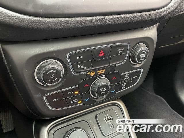 Jeep Compass 2세대 2.4 Longitude AWD, 2018 16