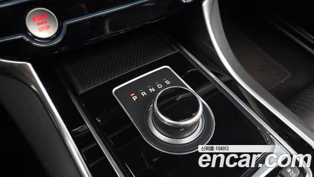 Jaguar XF (X260) Prestige, 2017 9