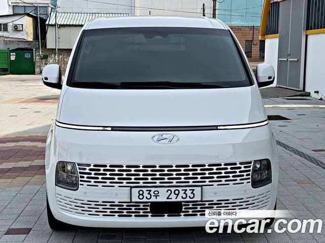 Hyundai Staria Modern, 2022 1