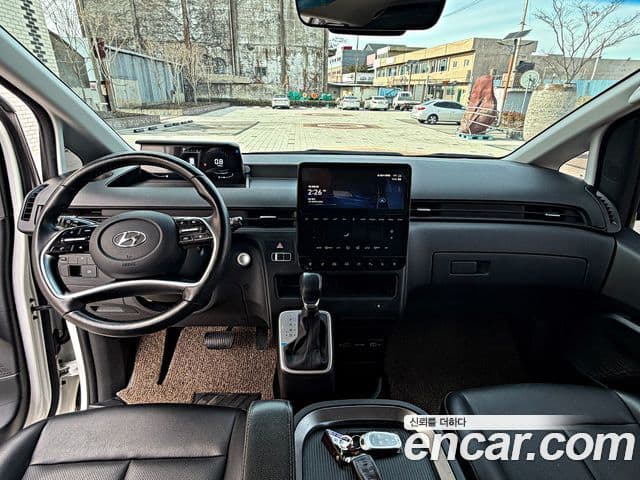 Hyundai Staria Modern, 2022 все фото