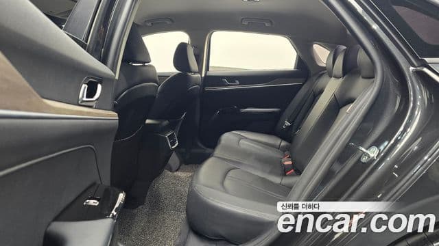 Kia K5 3세대 Noblesse, 2021 12