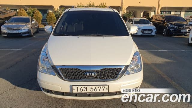 Kia Carnival R топовая версия, 2014 1