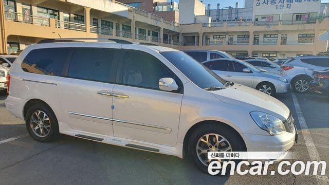 Kia Carnival R топовая версия, 2014 3