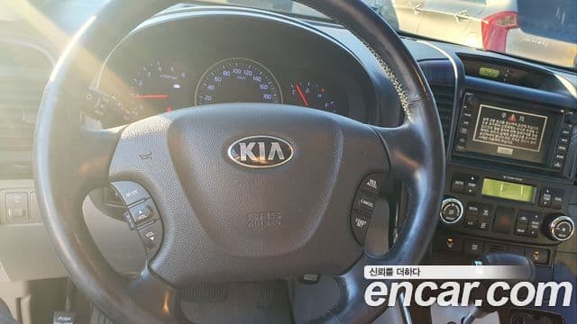 Kia Carnival R топовая версия, 2014 11