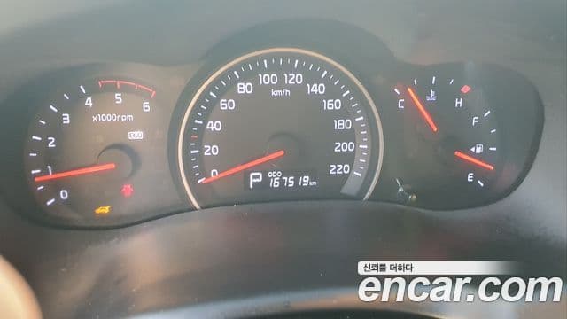 Kia Carnival R топовая версия, 2014 12