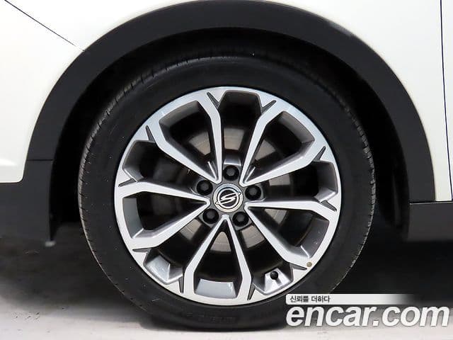 KG모빌리티(SsangYong) Tivoli Armor дизель LX 2WD, 2018 все фото