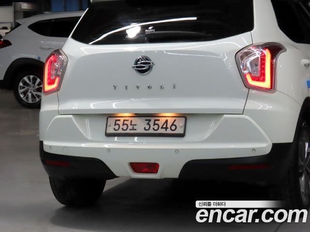 KG모빌리티(SsangYong) Tivoli Armor дизель LX 2WD, 2018 19