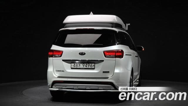 Kia All New Carnival Prestige High Roof, 2017 4