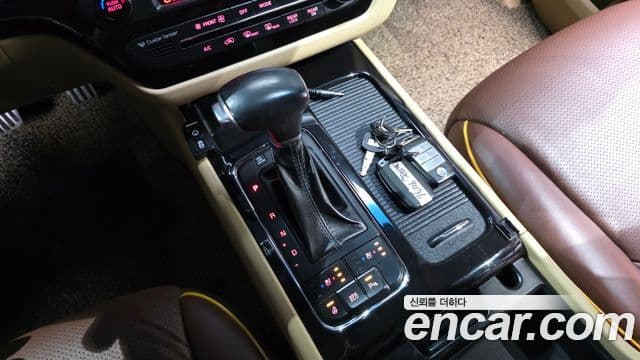 Kia All New Carnival Prestige High Roof, 2017 9